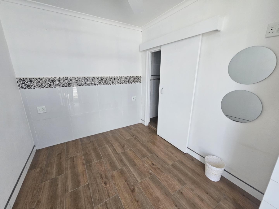 5 Bedroom Property for Sale in Bluff KwaZulu-Natal