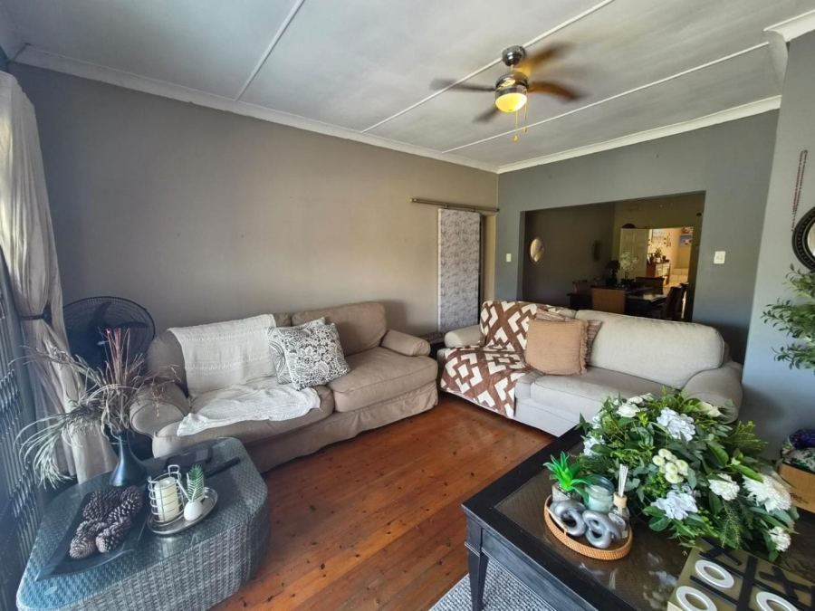 5 Bedroom Property for Sale in Bluff KwaZulu-Natal