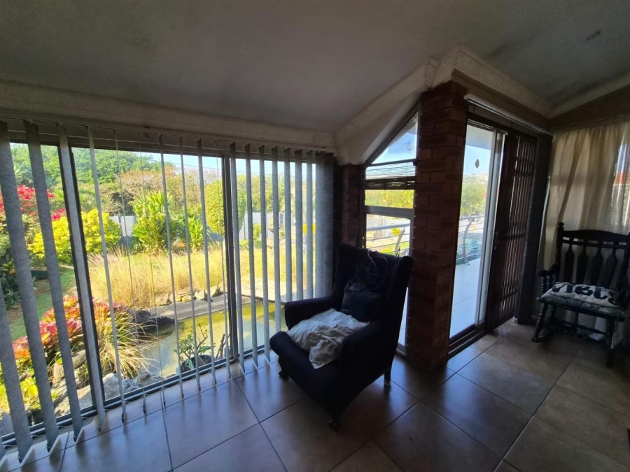 5 Bedroom Property for Sale in Bluff KwaZulu-Natal