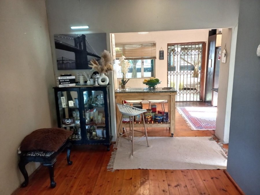 5 Bedroom Property for Sale in Bluff KwaZulu-Natal