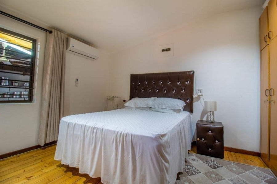 5 Bedroom Property for Sale in Bluff KwaZulu-Natal