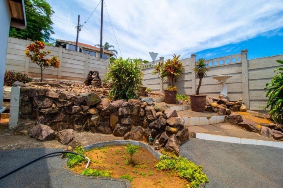 5 Bedroom Property for Sale in Bluff KwaZulu-Natal