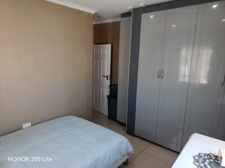 3 Bedroom Property for Sale in Montclair KwaZulu-Natal