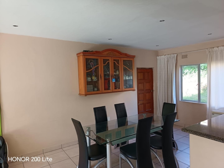 5 Bedroom Property for Sale in Bluff KwaZulu-Natal