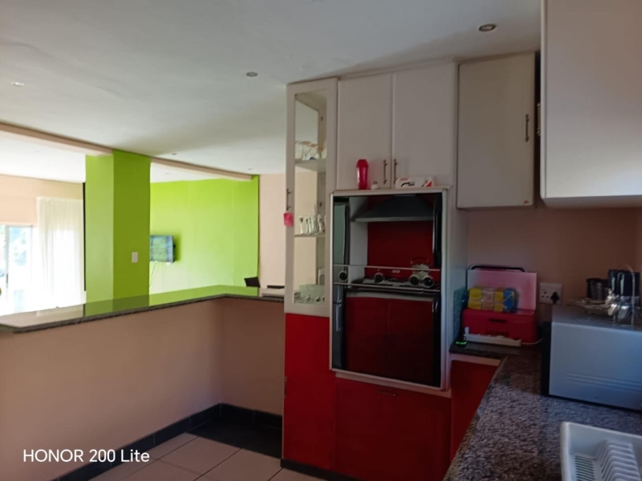 5 Bedroom Property for Sale in Bluff KwaZulu-Natal
