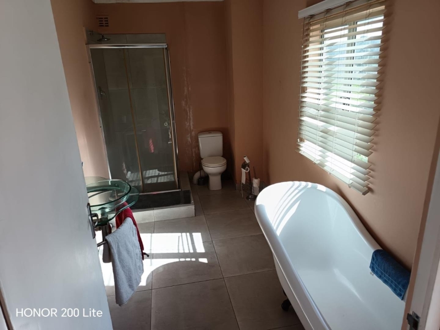 5 Bedroom Property for Sale in Bluff KwaZulu-Natal
