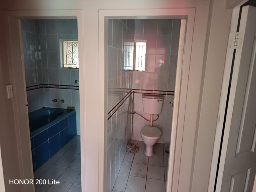 5 Bedroom Property for Sale in Bluff KwaZulu-Natal