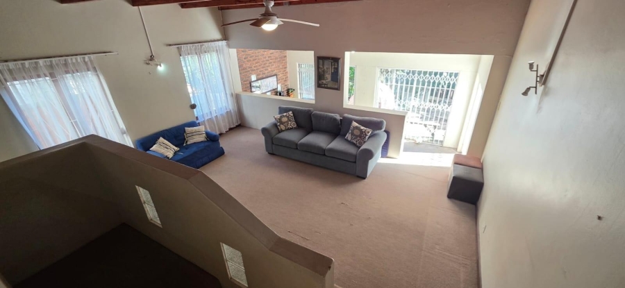 5 Bedroom Property for Sale in Bluff KwaZulu-Natal