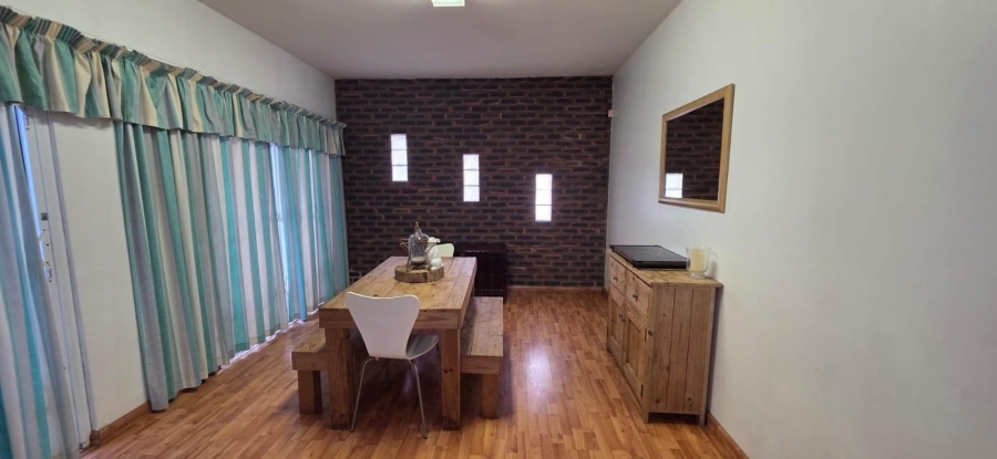5 Bedroom Property for Sale in Bluff KwaZulu-Natal