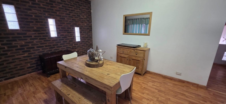 5 Bedroom Property for Sale in Bluff KwaZulu-Natal
