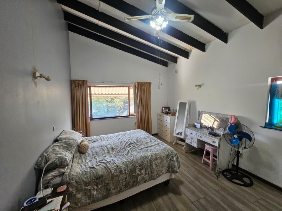 5 Bedroom Property for Sale in Bluff KwaZulu-Natal