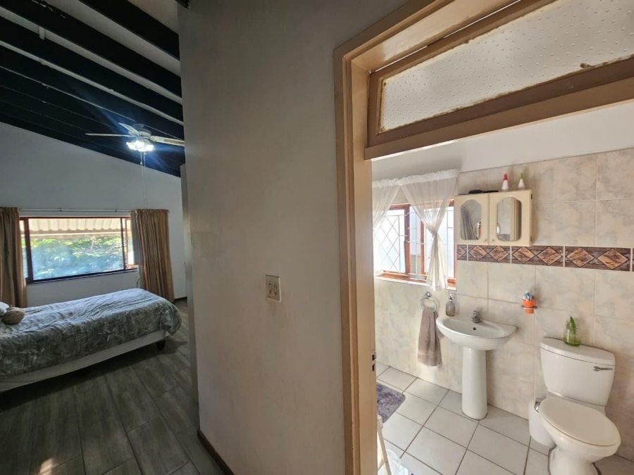 5 Bedroom Property for Sale in Bluff KwaZulu-Natal