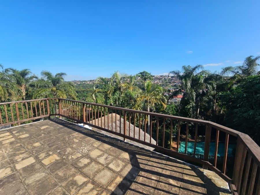 5 Bedroom Property for Sale in Bluff KwaZulu-Natal