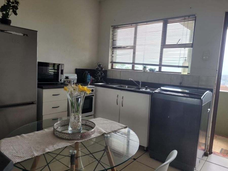 2 Bedroom Property for Sale in Montclair KwaZulu-Natal