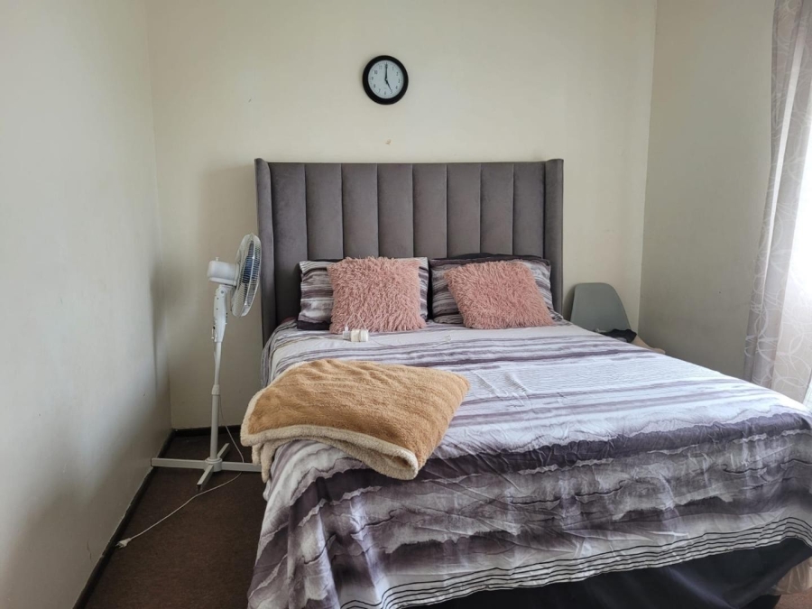 2 Bedroom Property for Sale in Montclair KwaZulu-Natal