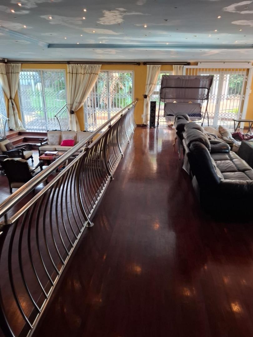 6 Bedroom Property for Sale in Bluff KwaZulu-Natal