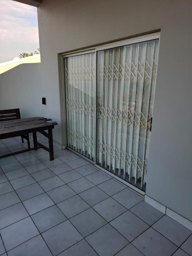 6 Bedroom Property for Sale in Bluff KwaZulu-Natal