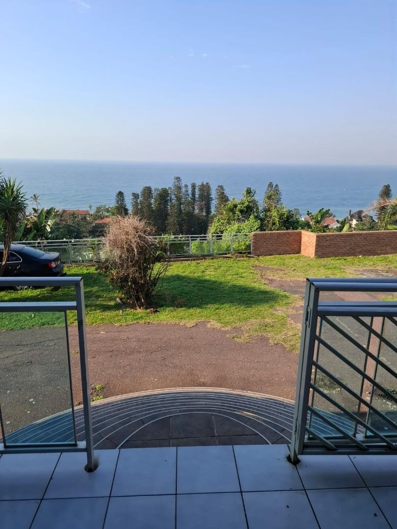 6 Bedroom Property for Sale in Bluff KwaZulu-Natal
