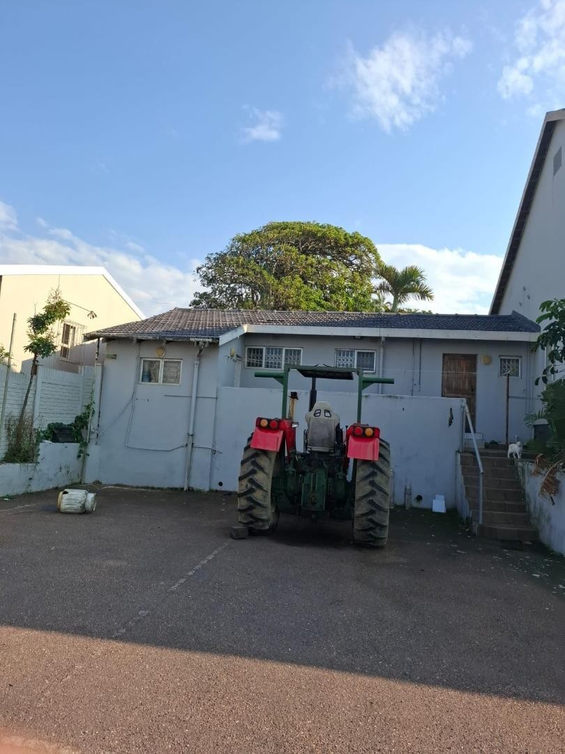 6 Bedroom Property for Sale in Bluff KwaZulu-Natal