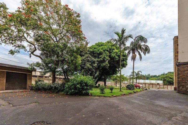 1 Bedroom Property for Sale in Pinetown KwaZulu-Natal