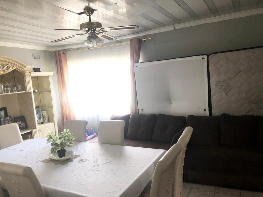 4 Bedroom Property for Sale in Mobeni KwaZulu-Natal