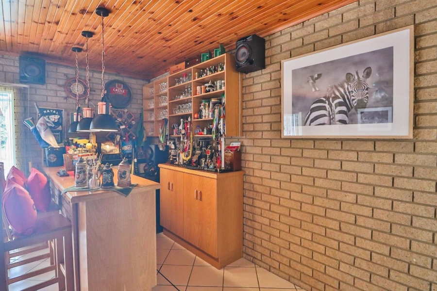 3 Bedroom Property for Sale in Manors KwaZulu-Natal