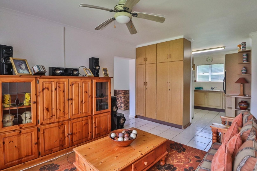 3 Bedroom Property for Sale in Manors KwaZulu-Natal