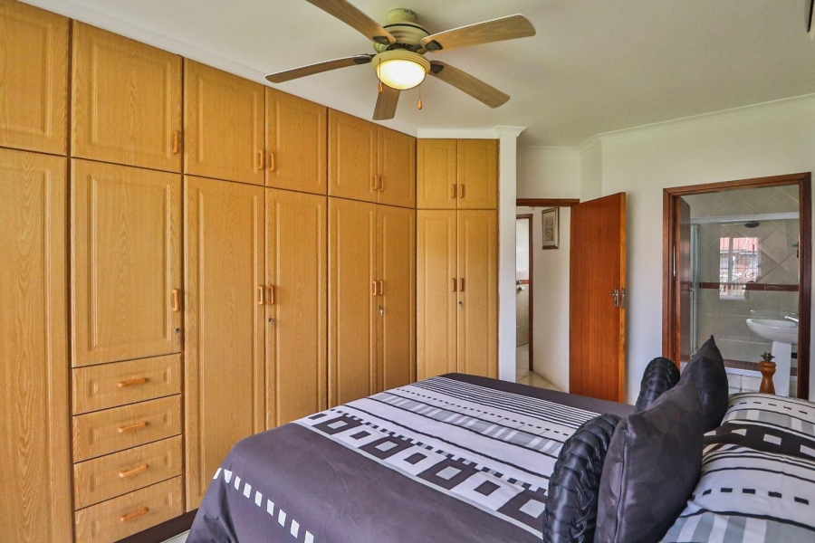 3 Bedroom Property for Sale in Manors KwaZulu-Natal