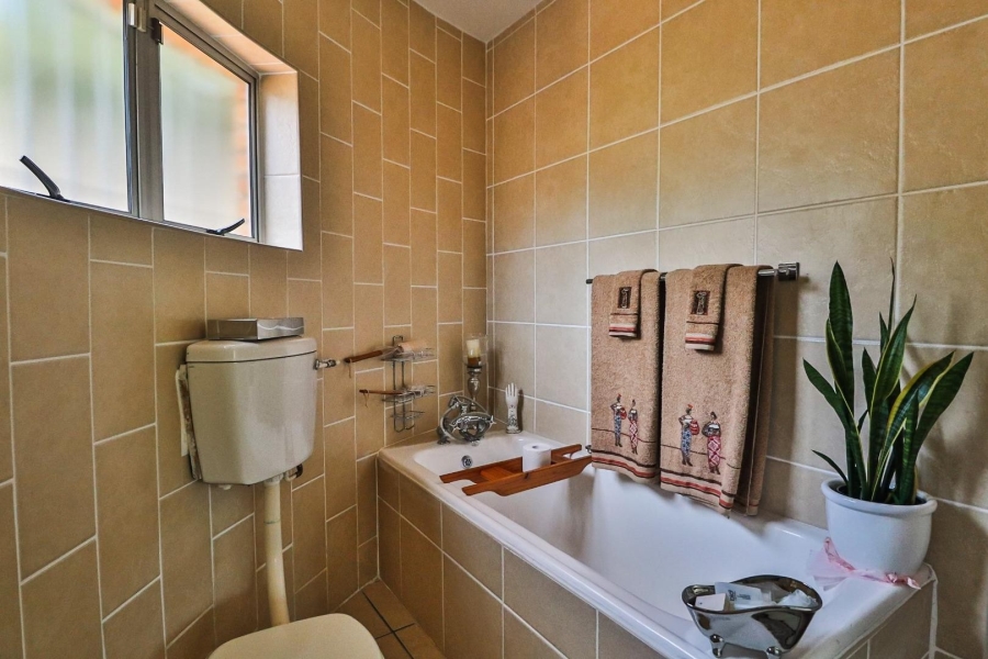 3 Bedroom Property for Sale in Manors KwaZulu-Natal