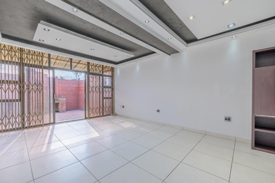 2 Bedroom Property for Sale in Fields Hill KwaZulu-Natal