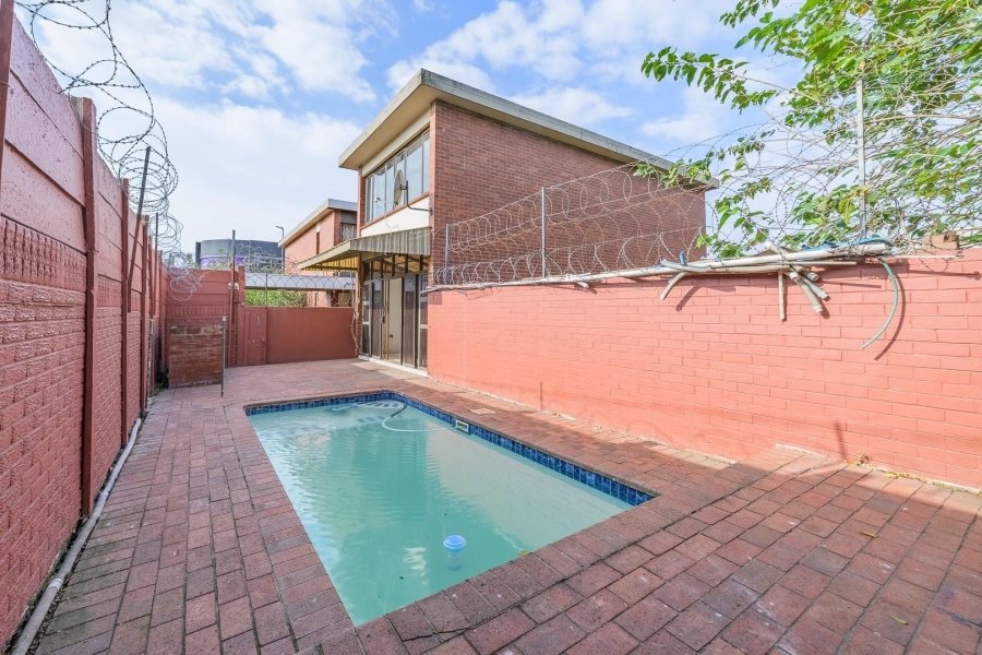 2 Bedroom Property for Sale in Fields Hill KwaZulu-Natal