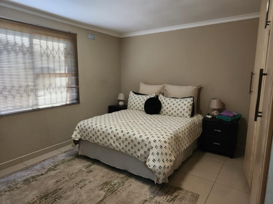 To Let 2 Bedroom Property for Rent in Lower Illovo KwaZulu-Natal