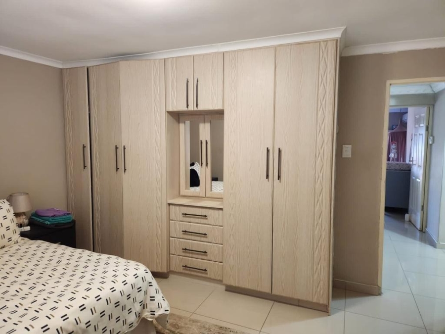To Let 2 Bedroom Property for Rent in Lower Illovo KwaZulu-Natal