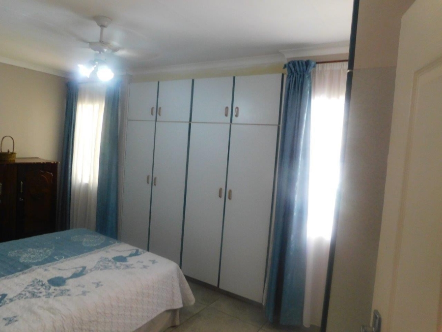 4 Bedroom Property for Sale in Regency Park KwaZulu-Natal