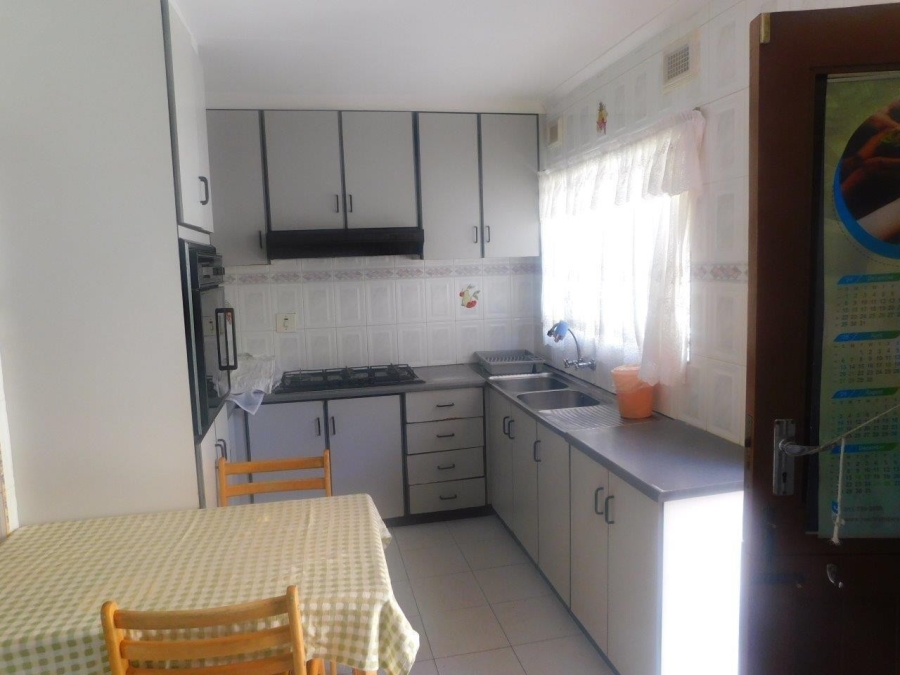 4 Bedroom Property for Sale in Regency Park KwaZulu-Natal