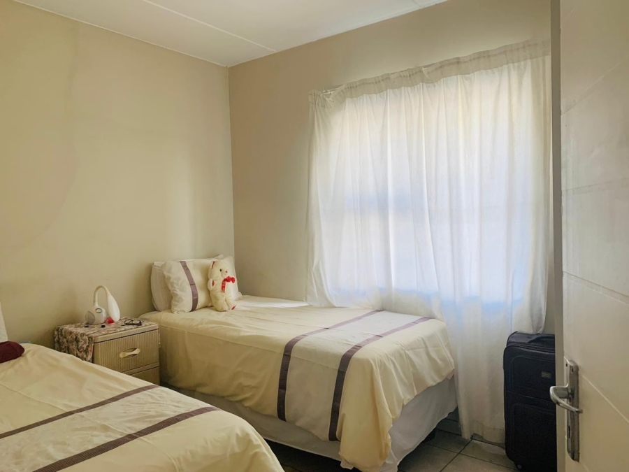 2 Bedroom Property for Sale in Kwamashu KwaZulu-Natal