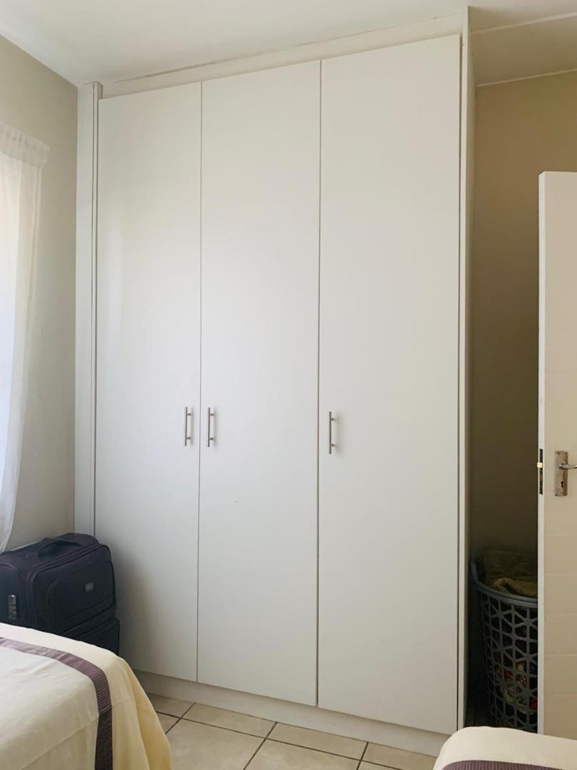 2 Bedroom Property for Sale in Kwamashu KwaZulu-Natal