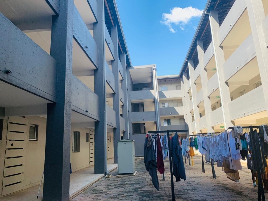 2 Bedroom Property for Sale in Kwamashu KwaZulu-Natal