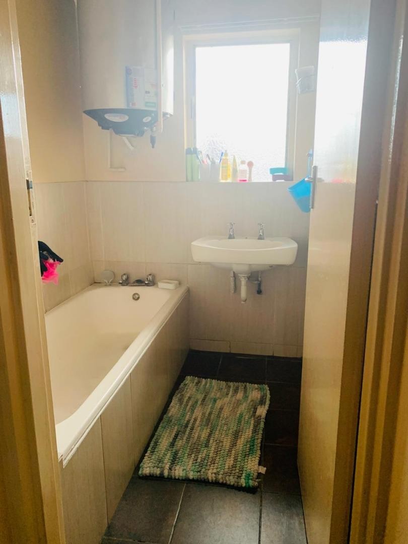 To Let 3 Bedroom Property for Rent in Pinetown KwaZulu-Natal