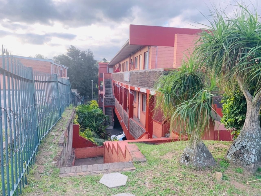 To Let 3 Bedroom Property for Rent in Pinetown KwaZulu-Natal