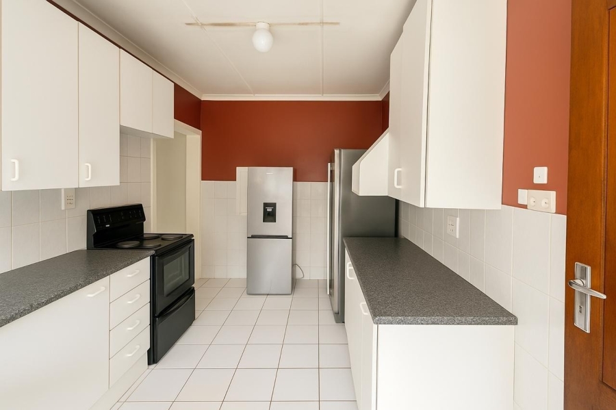 7 Bedroom Property for Sale in Glenmore KwaZulu-Natal