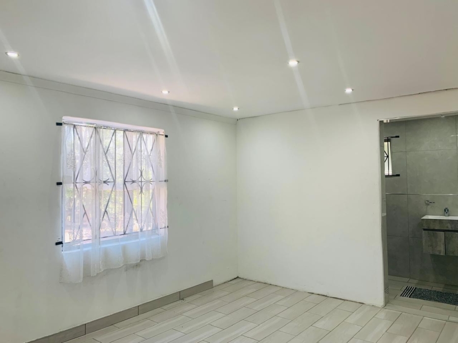 4 Bedroom Property for Sale in Savannah Park KwaZulu-Natal
