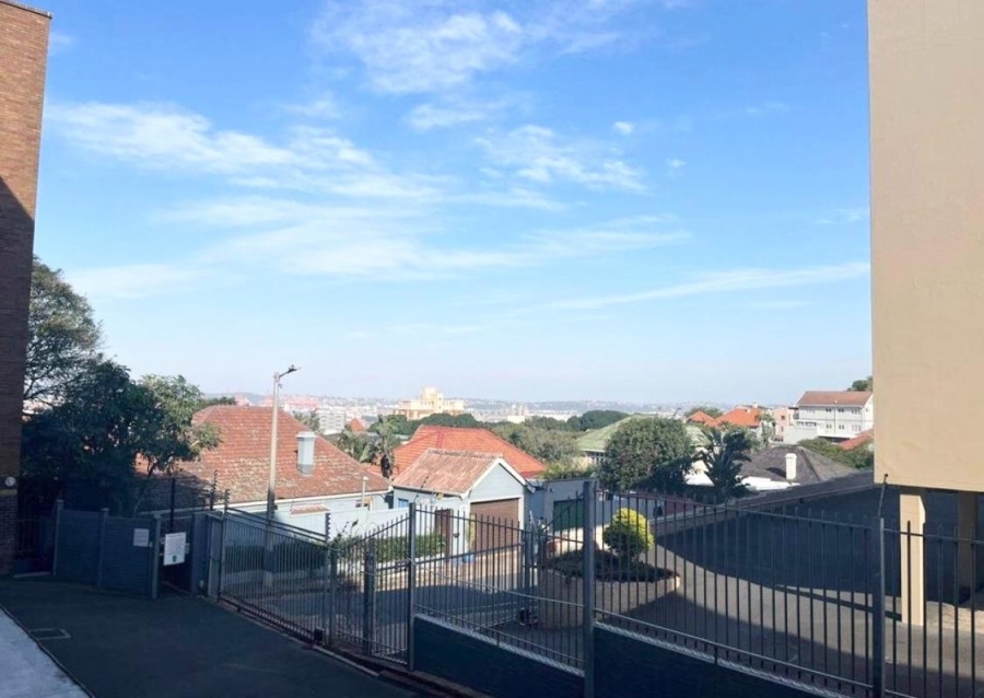 2 Bedroom Property for Sale in Glenwood KwaZulu-Natal