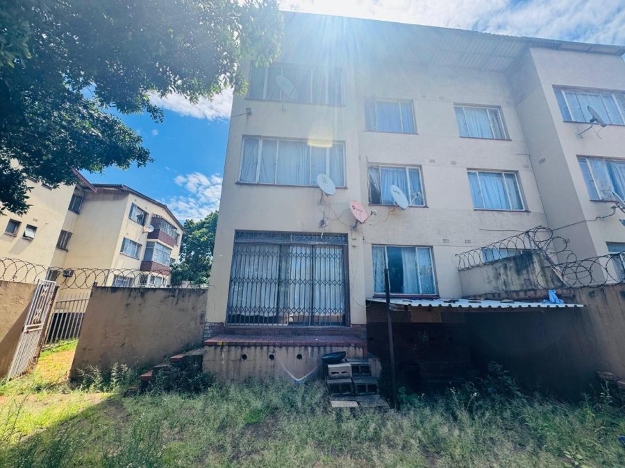 1 Bedroom Property for Sale in Umbilo KwaZulu-Natal