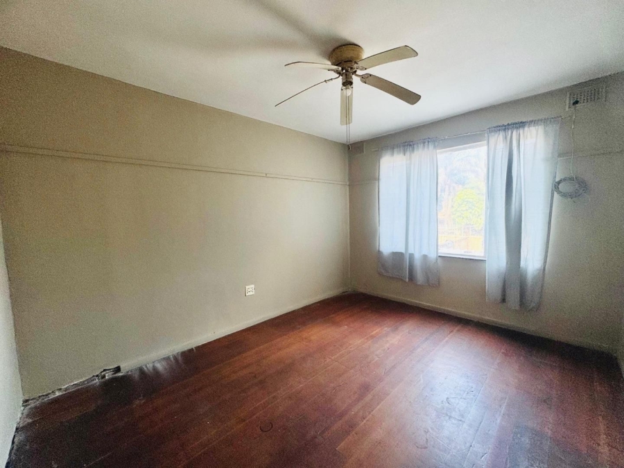 1 Bedroom Property for Sale in Umbilo KwaZulu-Natal