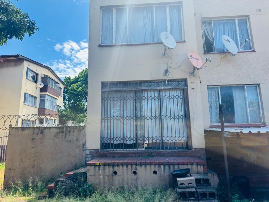 1 Bedroom Property for Sale in Umbilo KwaZulu-Natal