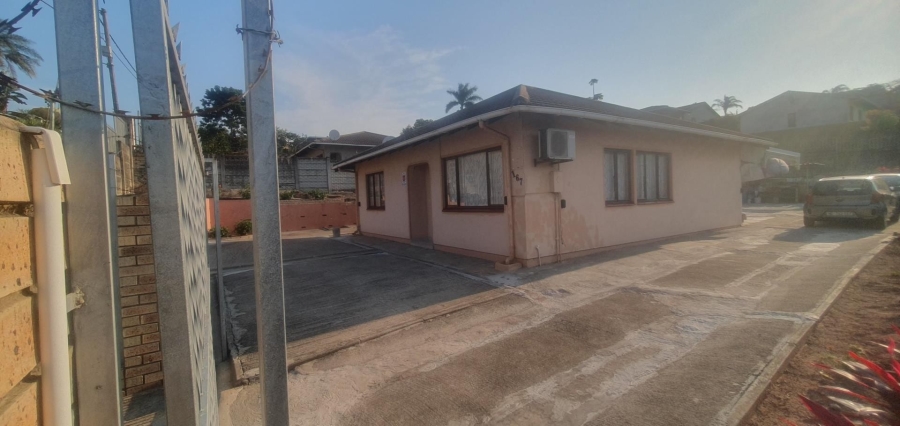 4 Bedroom Property for Sale in Dawncrest KwaZulu-Natal