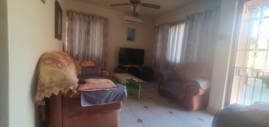 4 Bedroom Property for Sale in Dawncrest KwaZulu-Natal