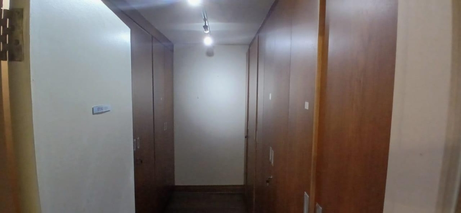 6 Bedroom Property for Sale in Westville KwaZulu-Natal