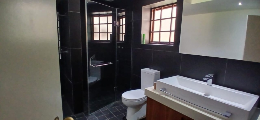 6 Bedroom Property for Sale in Westville KwaZulu-Natal